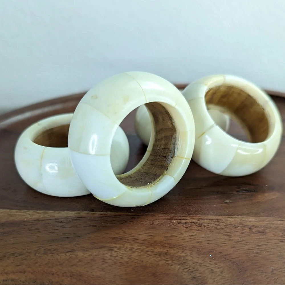 Set of Four White Chunky Bone Napkin Rings